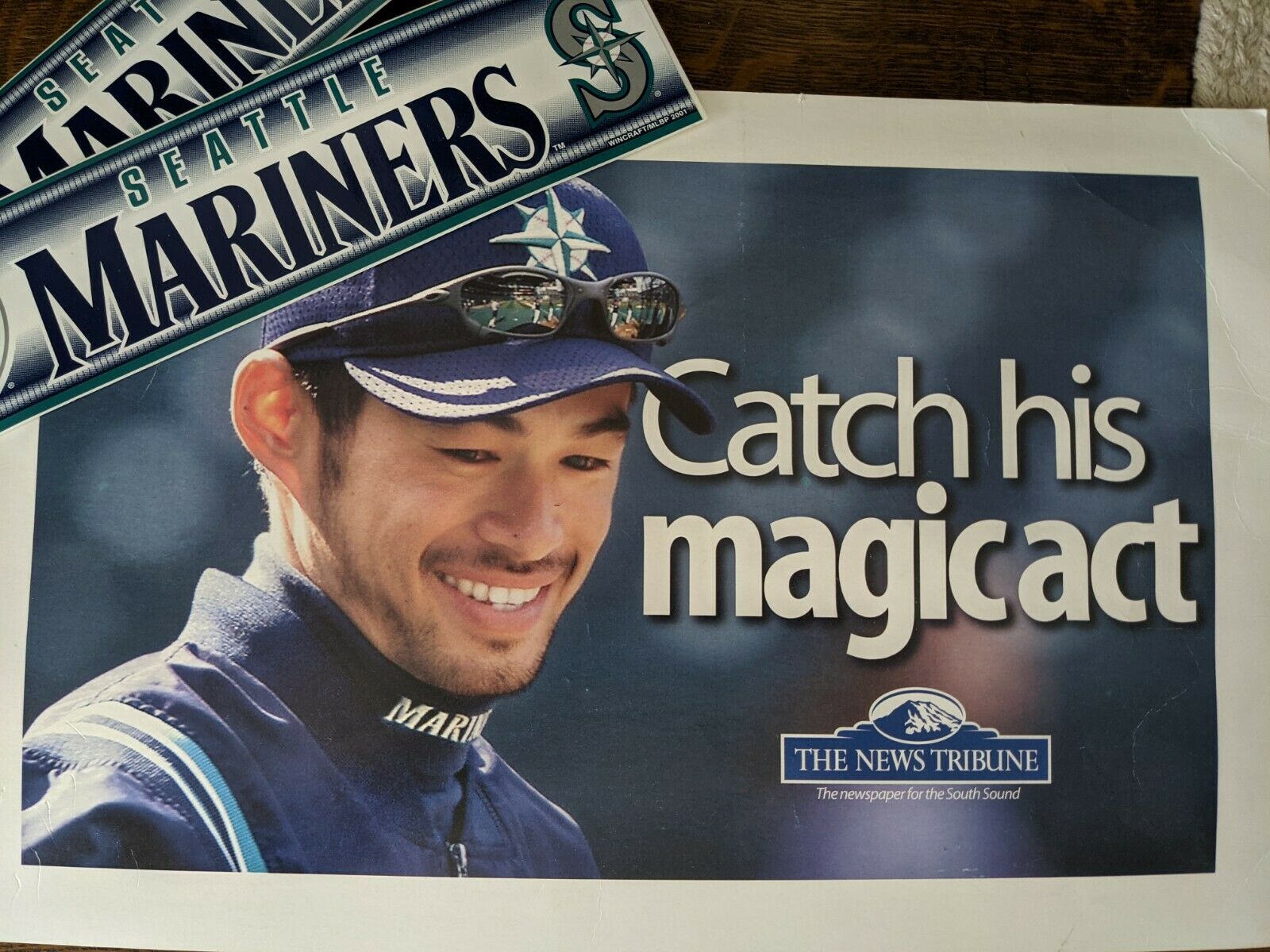 Seattle Mariners Ichiro Print-news Tribune Ad 11x16 + 2 Stickers