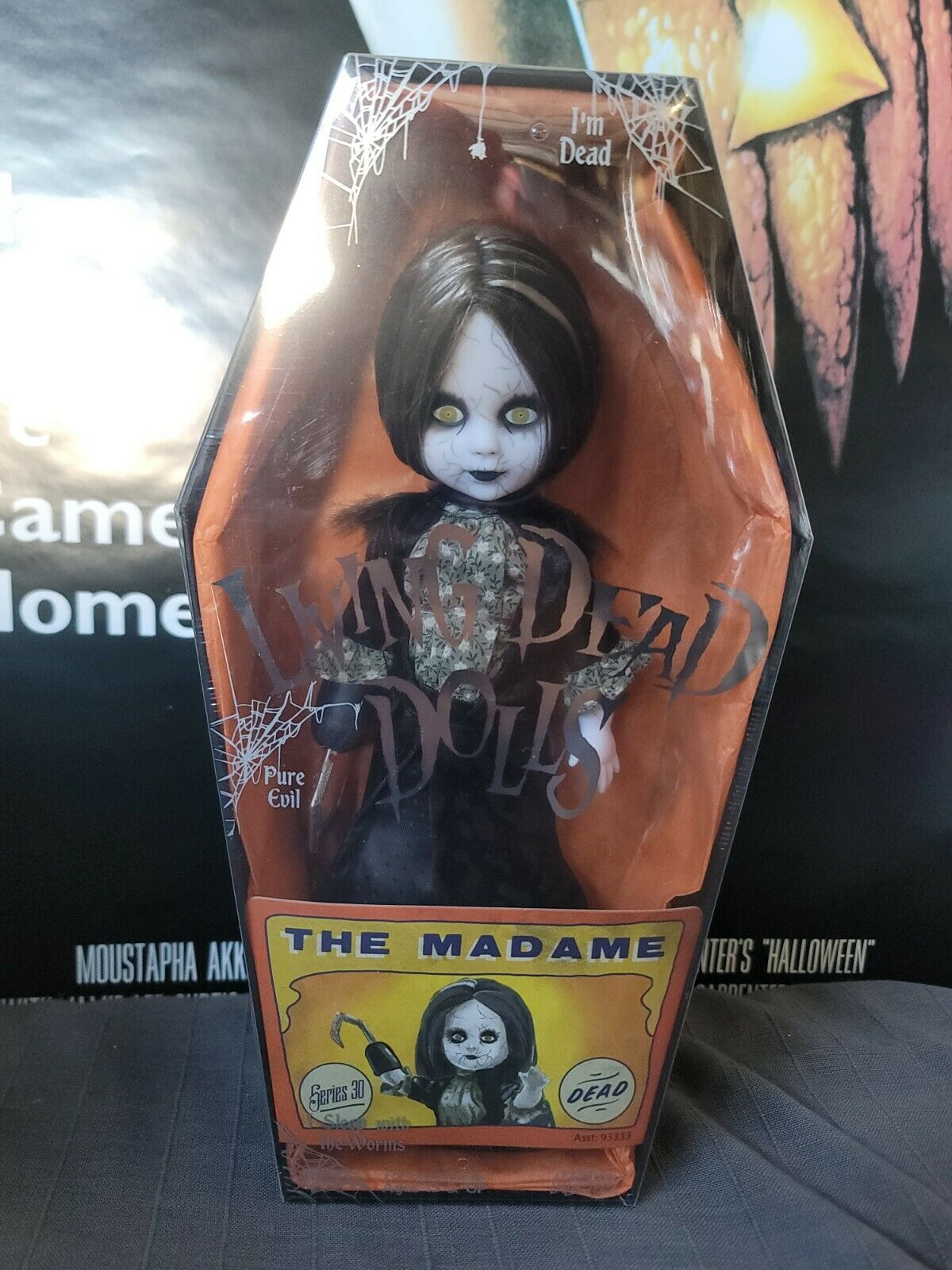 Living Dead Doll Gitd Variant Ltd 50 Series 30 Freakshow The Madame Mezco